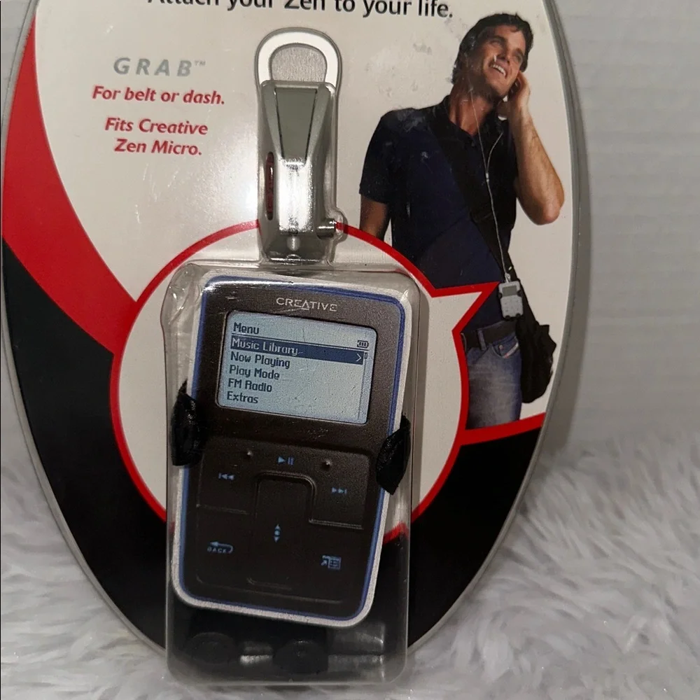 CREATIVE ZEN MICRO PORTABLE MP3 DIGITAL PLAYER